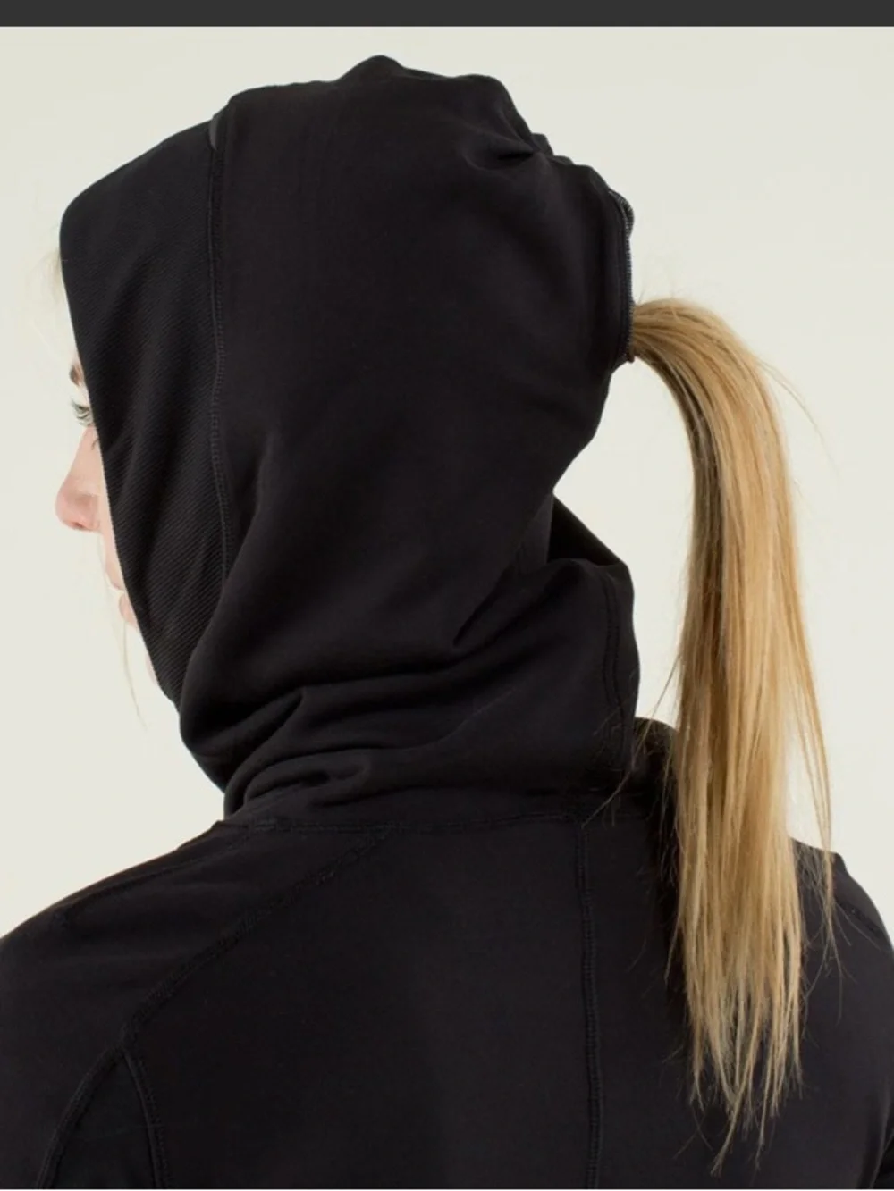 Lululemon Base Runner Hoodie Black Size 4 Rulu Running Pullover Thumbholes